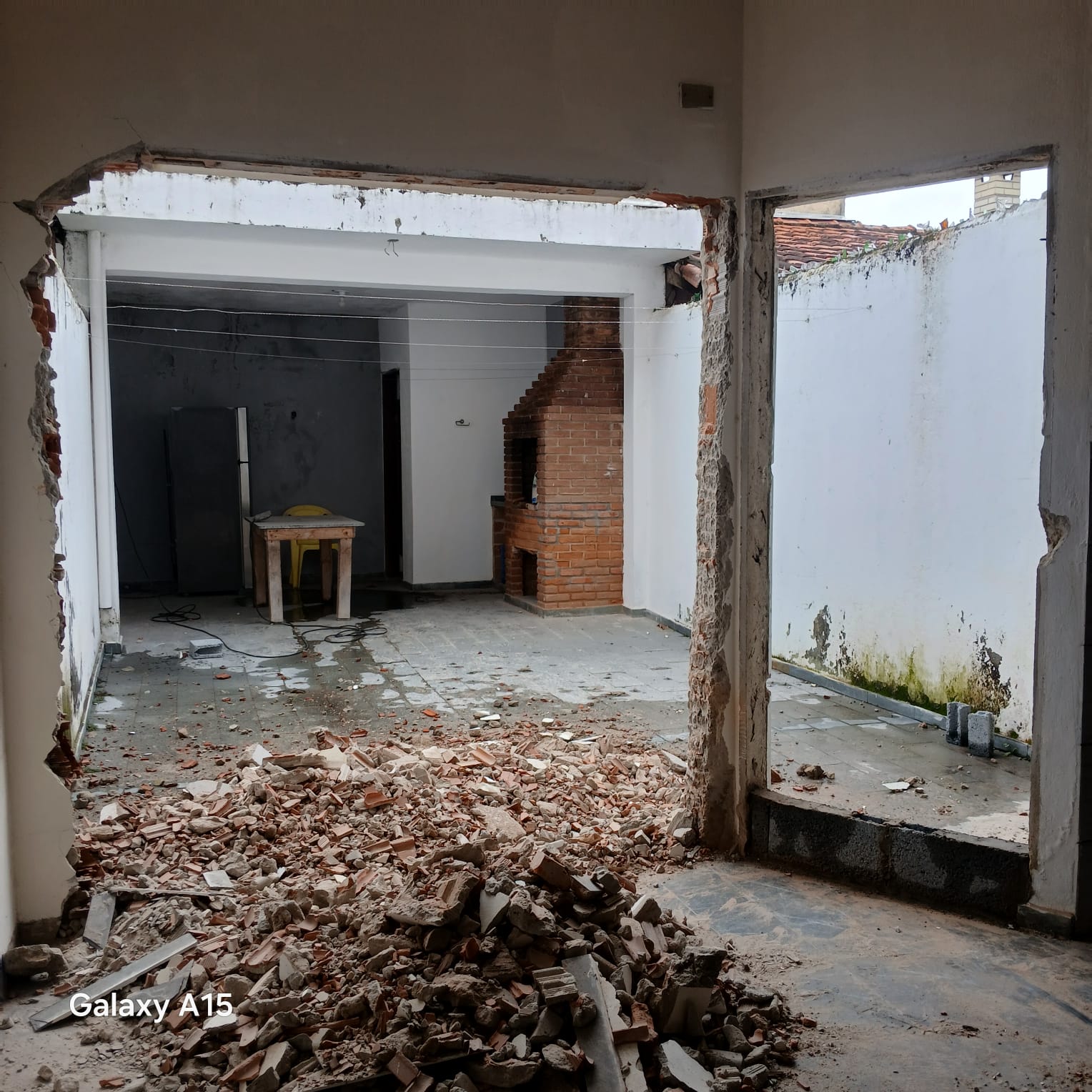 Manutenção Geral e telhado residencial em Caraguatatuba - BR Construções